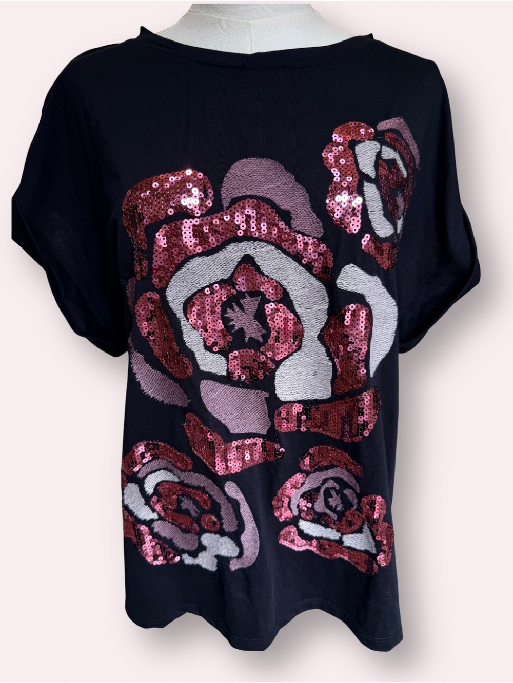 Emily Daniels Sequin Floral Statement T-Shirt Blouse Black Pink